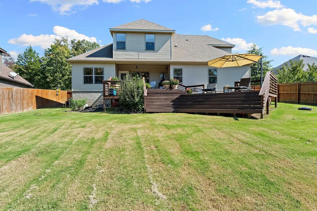 Bella Vista, Arkansas 72714, United States, 3 Bedrooms Bedrooms, ,3 BathroomsBathrooms,Residential,Active,225251