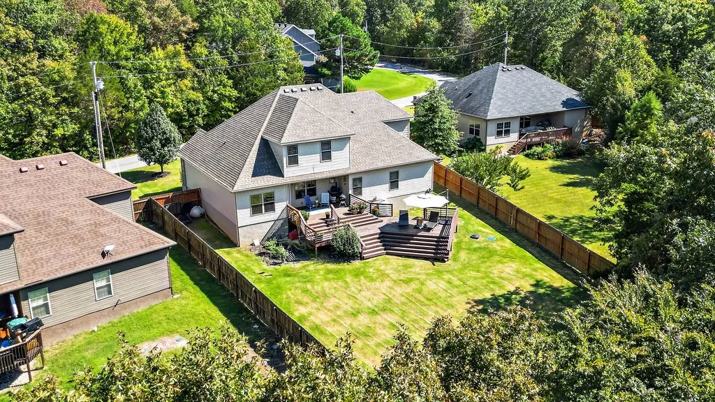 Bella Vista, Arkansas 72714, United States, 3 Bedrooms Bedrooms, ,3 BathroomsBathrooms,Residential,Active,225251