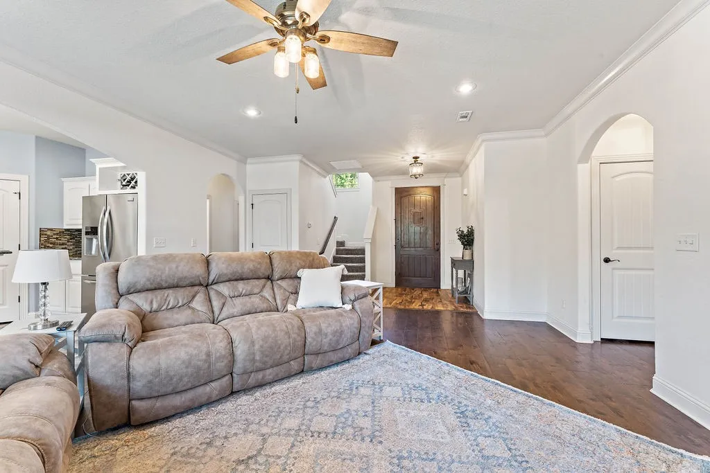 Bella Vista, Arkansas 72714, United States, 3 Bedrooms Bedrooms, ,3 BathroomsBathrooms,Residential,Active,225251