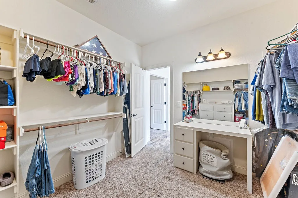 Bella Vista, Arkansas 72714, United States, 3 Bedrooms Bedrooms, ,3 BathroomsBathrooms,Residential,Active,225251