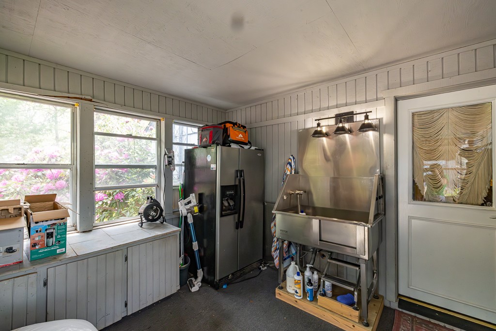 Shady Cove Sub - Residential