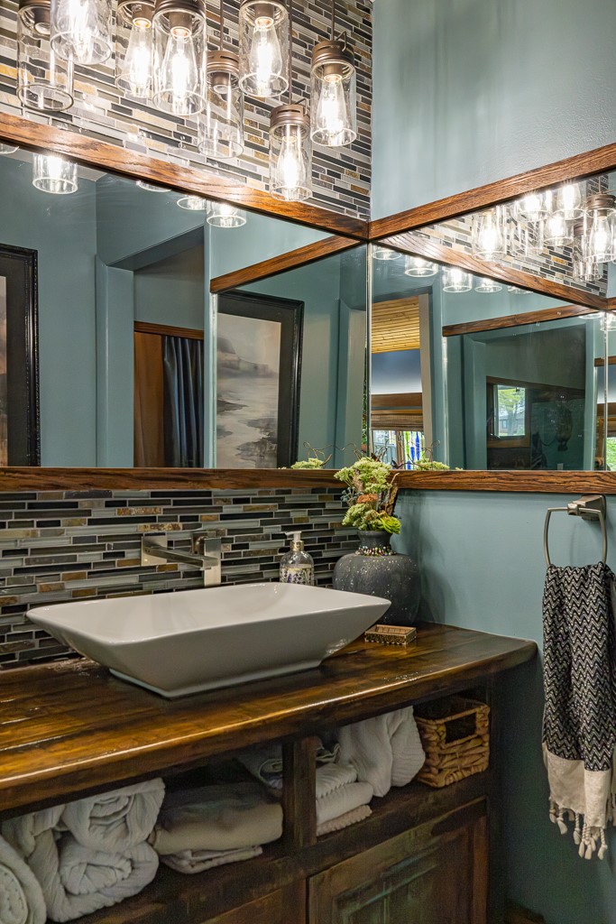 Shady Cove Sub - Residential