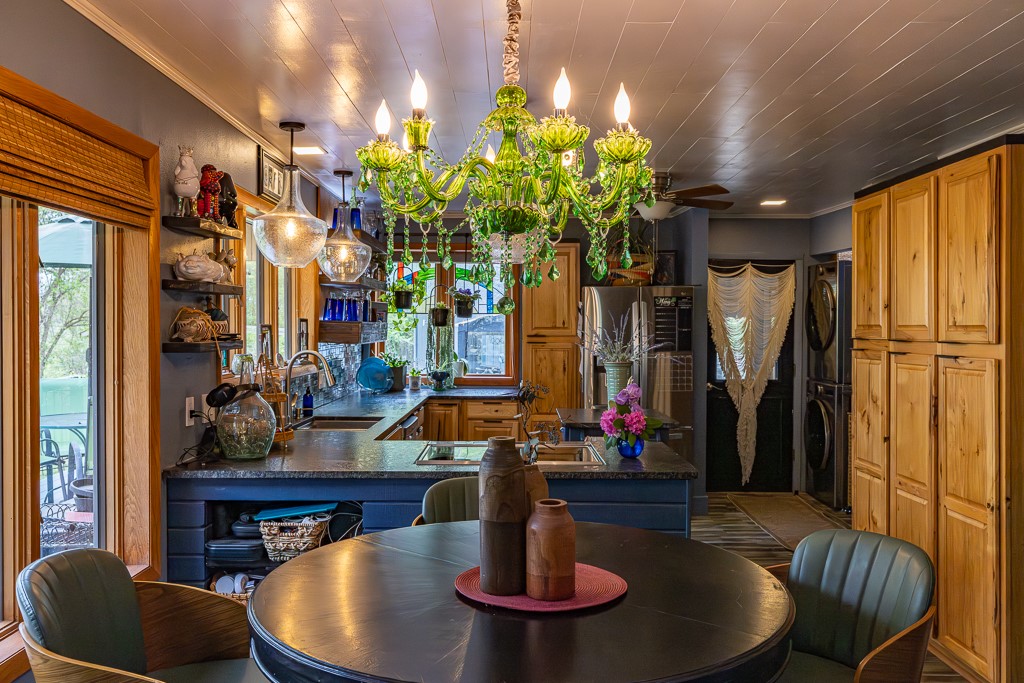 Shady Cove Sub - Residential