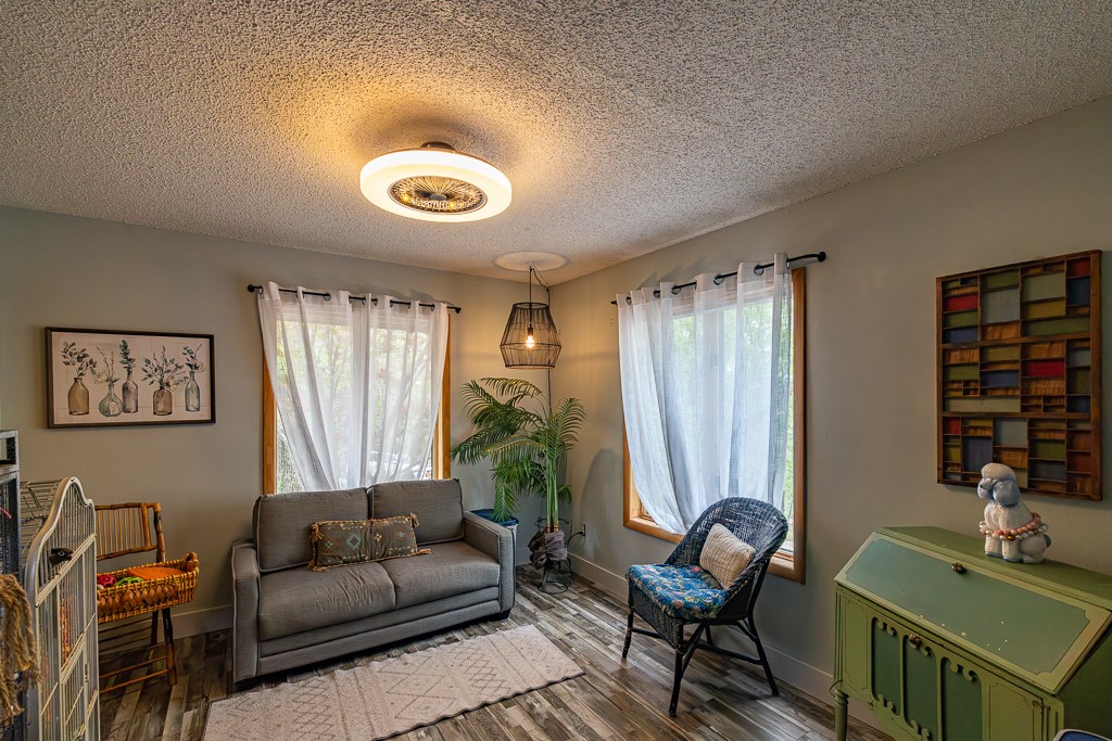 Shady Cove Sub - Residential