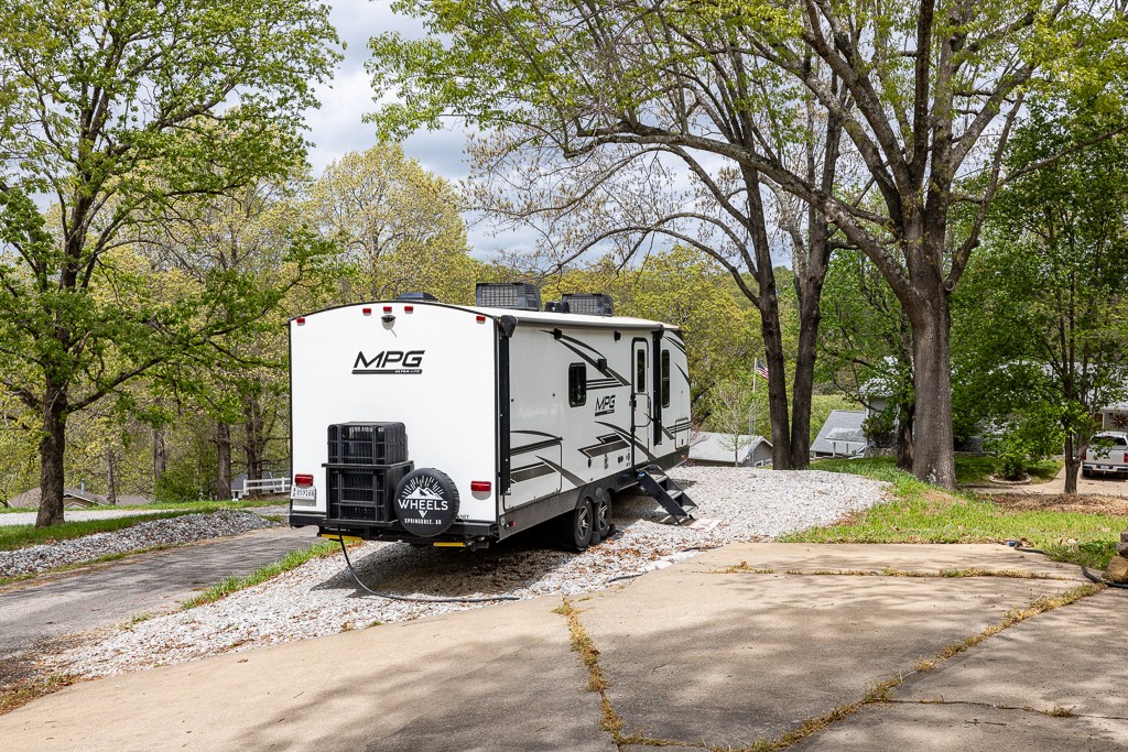 Shady Cove Sub - Residential
