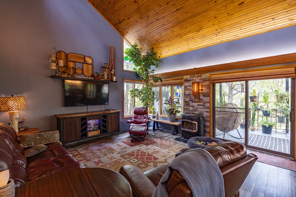 Shady Cove Sub - Residential