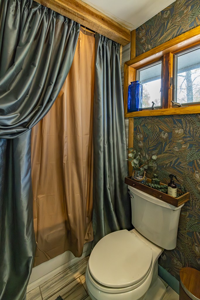 Shady Cove Sub - Residential