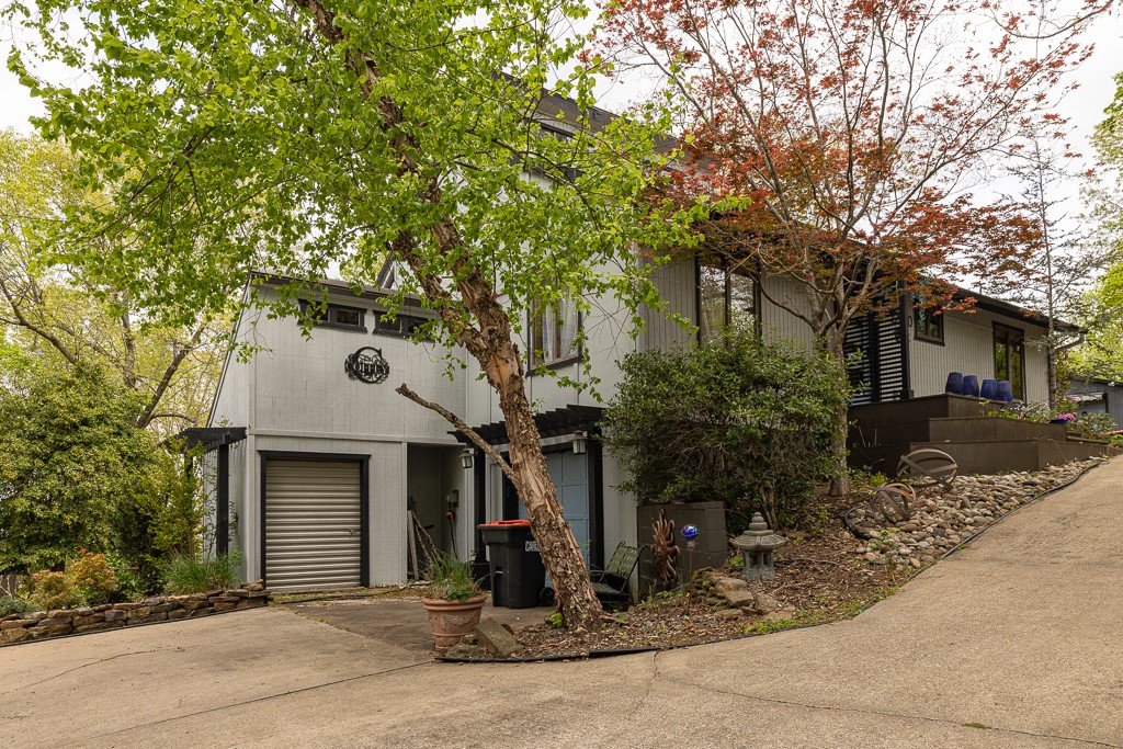 Shady Cove Sub - Residential