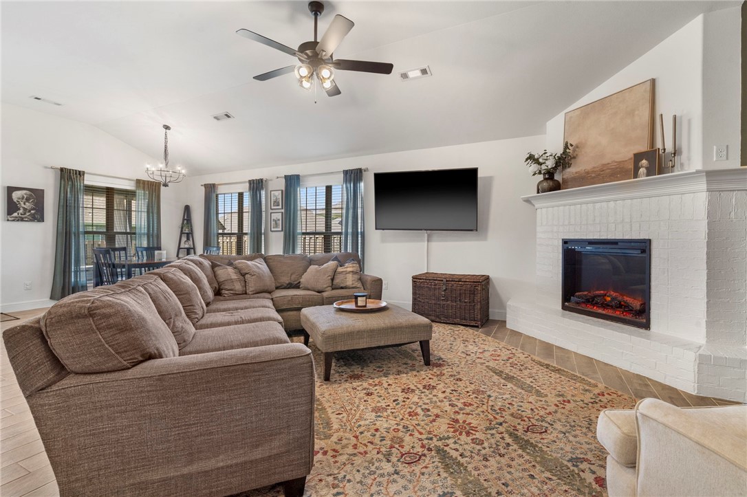 Fox Spur Ph 2 Pea Ridge - Residential