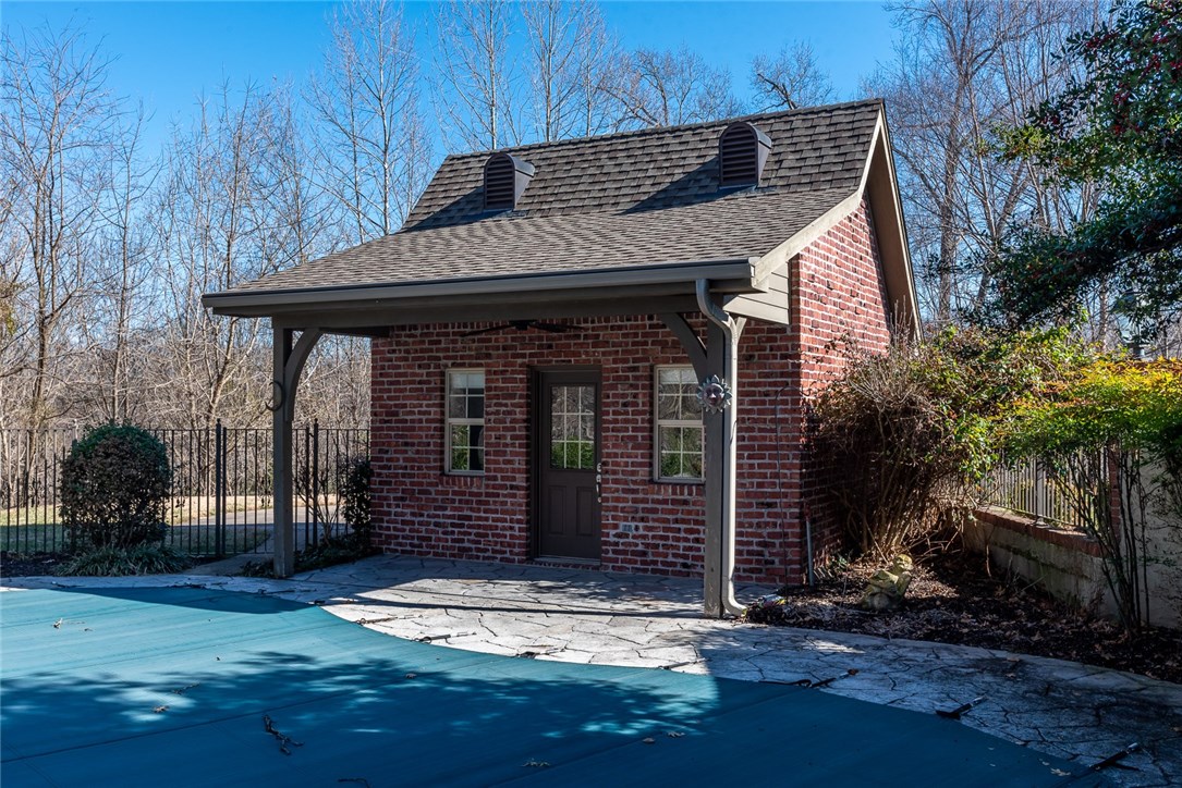 Heathrow - Residential