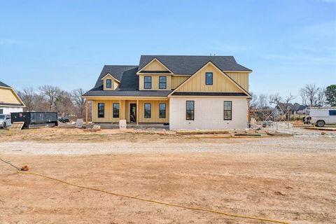 Photo of 18914 Magnolia Meadows, Fayetteville, AR 72704 (MLS # 1330927)
