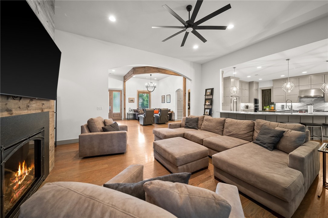 Oak Tree Centerton - Residential