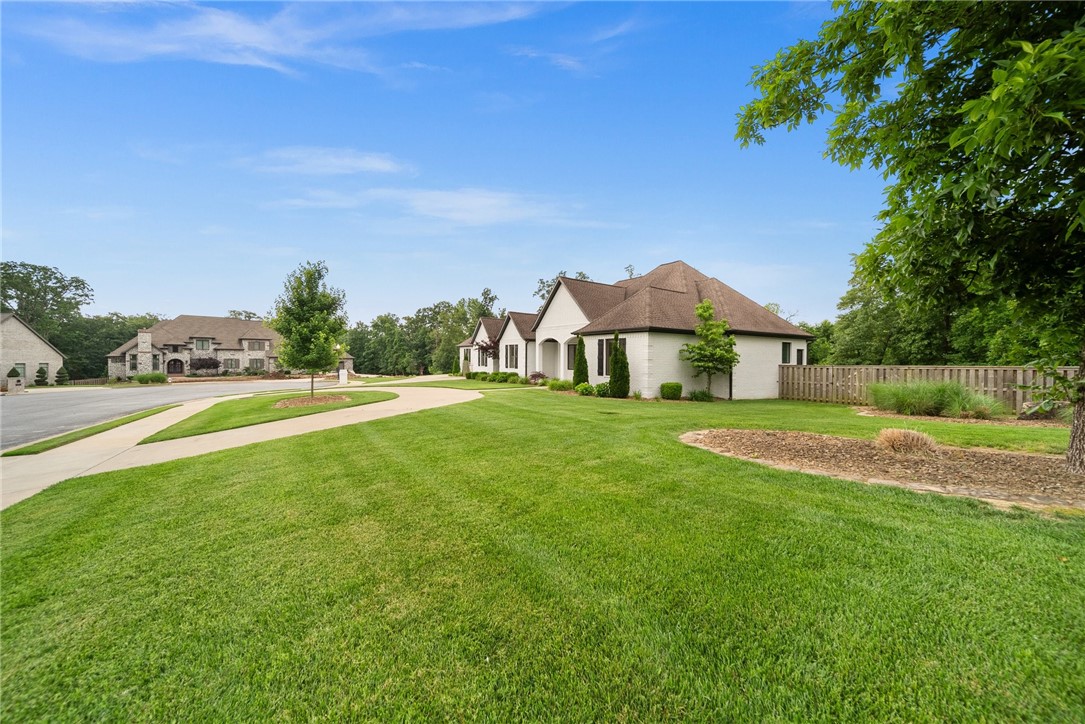 Oak Tree Centerton - Residential