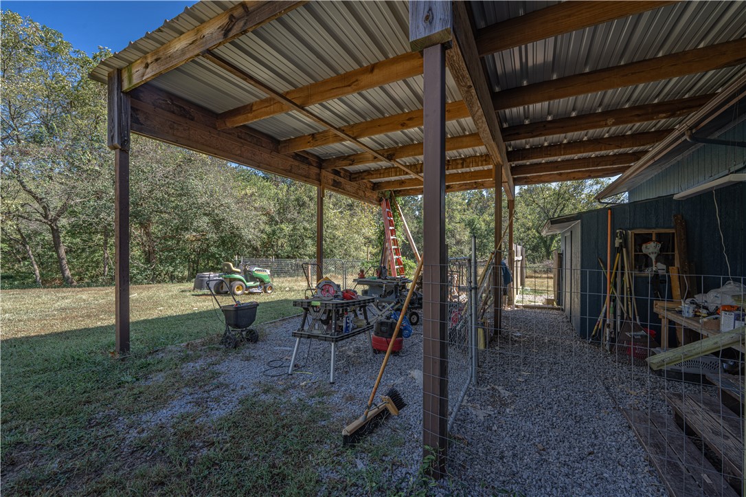 16-20-32 RURAL - Residential