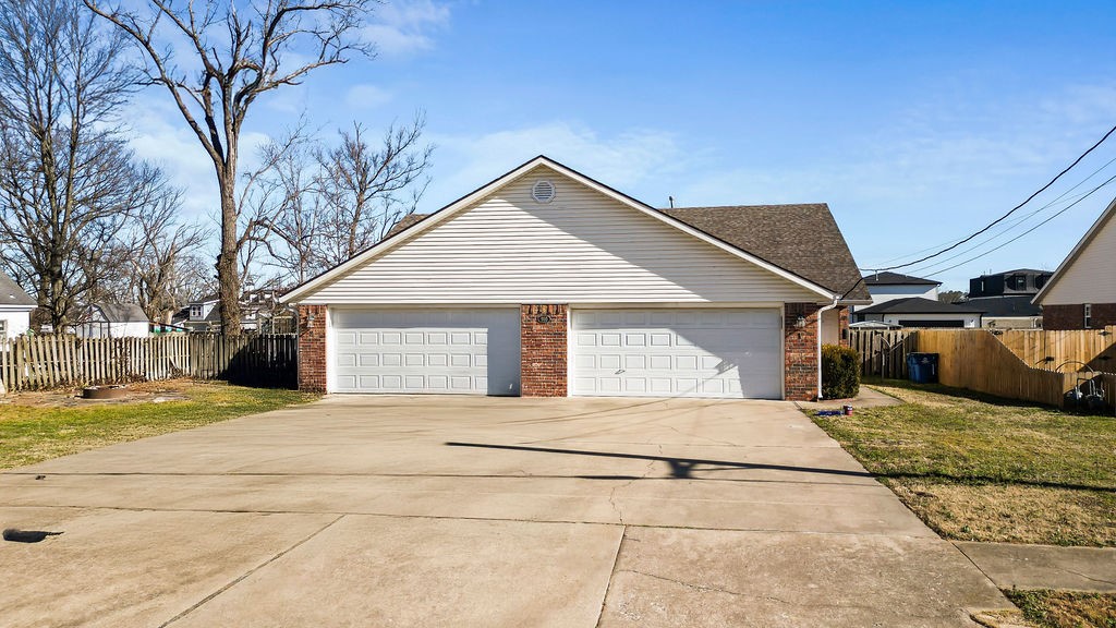 W A Burks Add Bentonville - Residential Income