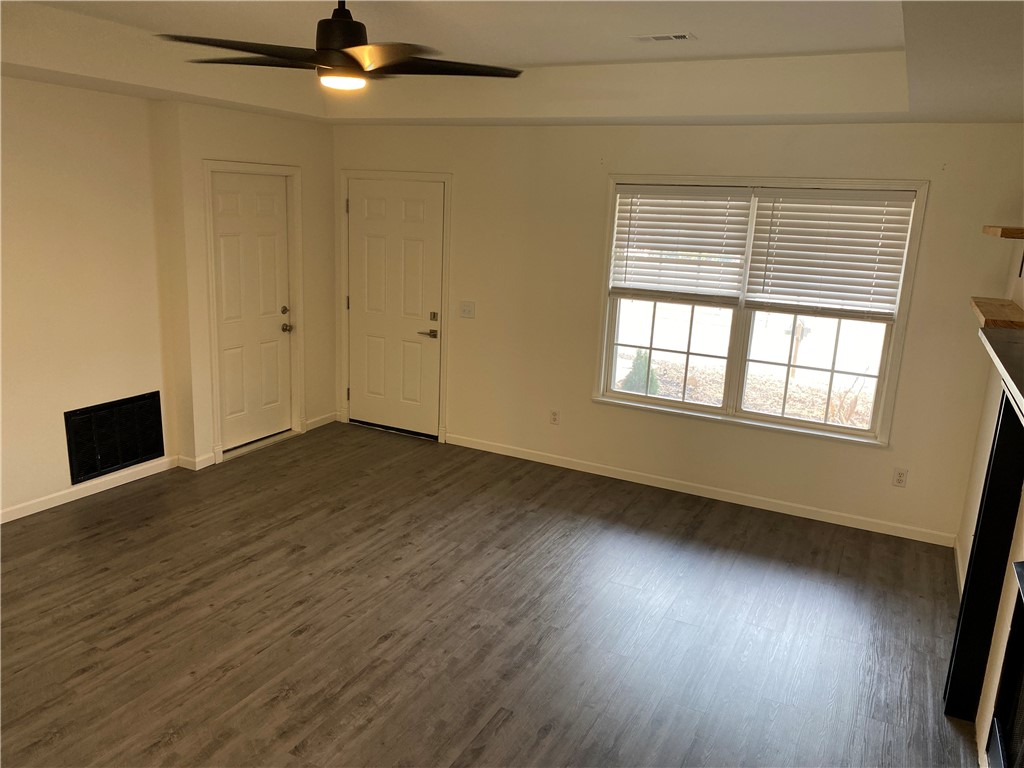 David Lyle Village Ph Ii - Residential