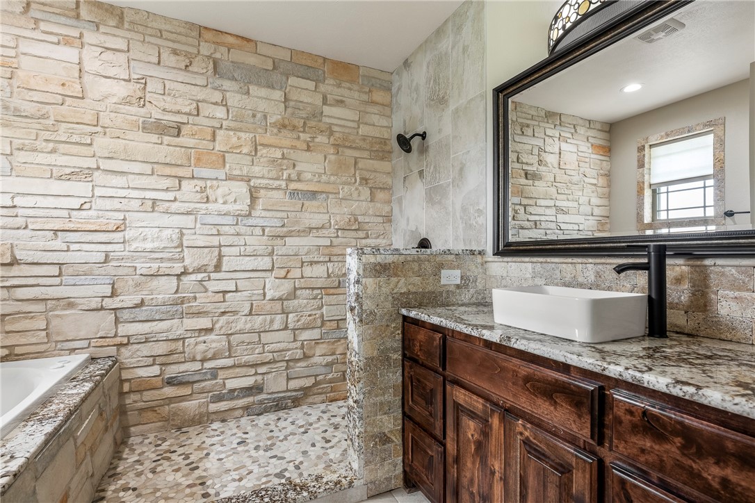 20-20-31 RURAL - Residential