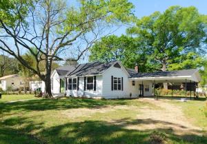 This timeless beauty has a fresh new look!Move in ready like a brand new house, but with all the character of a historic home! 3 Bedrooms, 2 full Baths, and two living areas. The downstairs family room has a fireplace and tons of space to relax or entertain. The kitchen is magnificent with modern amenities, contemporary style, and old world charm! All of this on a large corner lot! See it today!