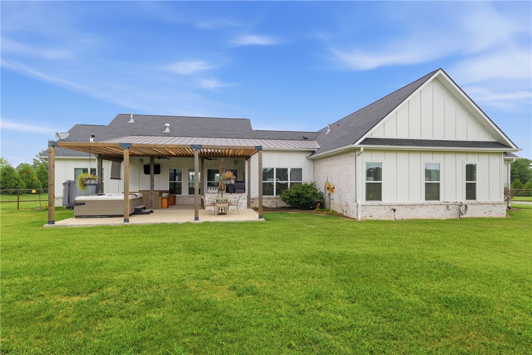 25-20-32-RURAL - Residential