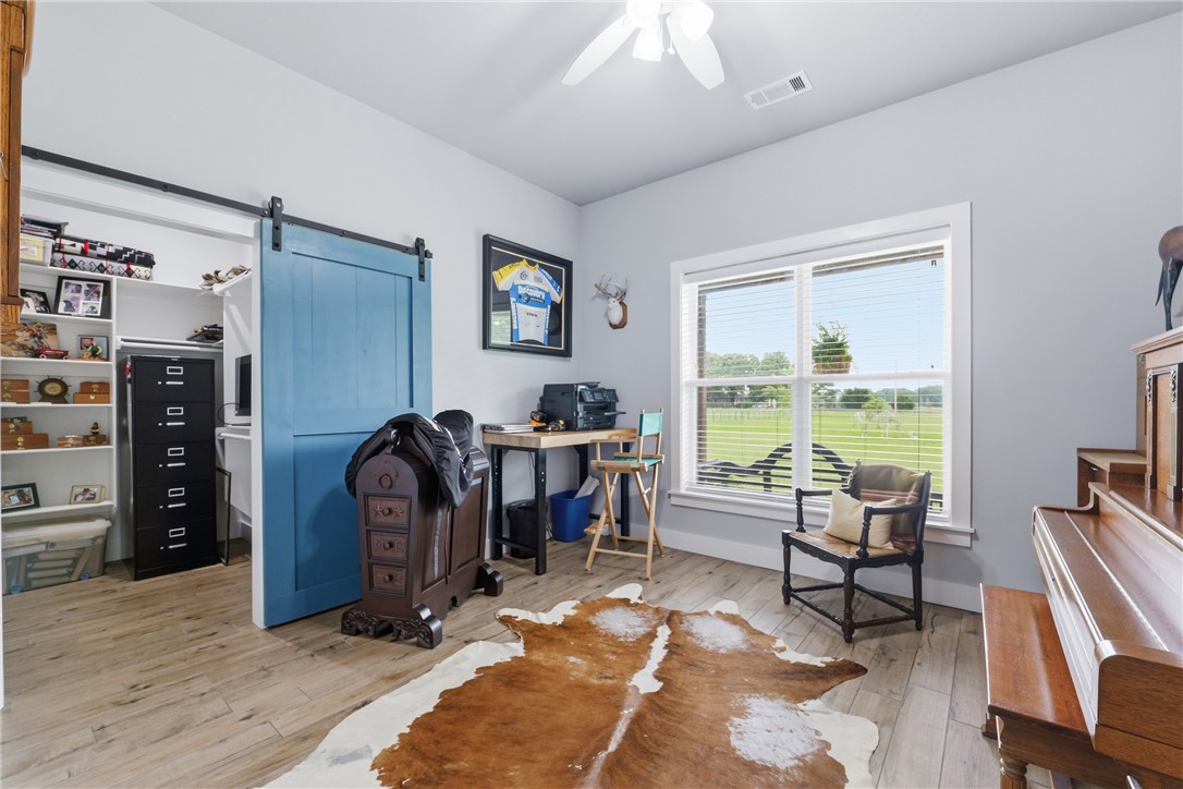 25-20-32-RURAL - Residential