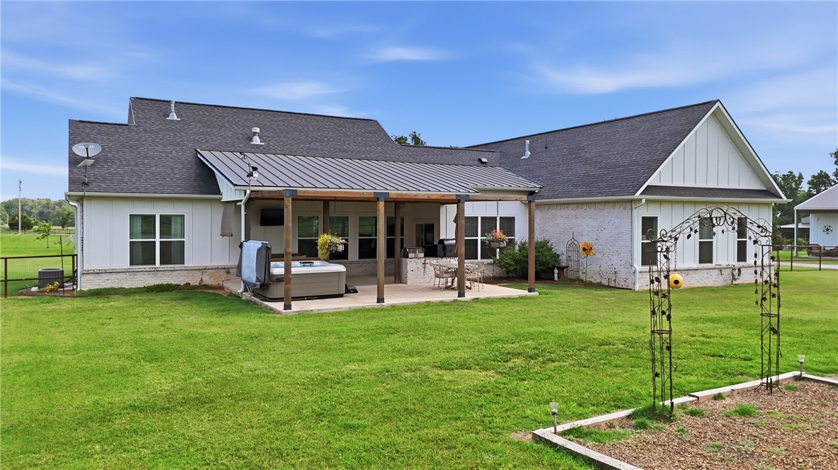 25-20-32-RURAL - Residential