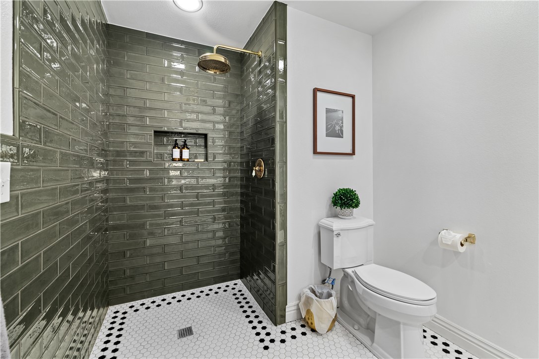 El Contento Acres Bentonville - Residential