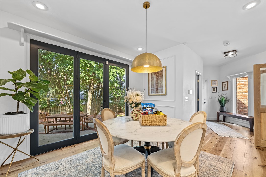 El Contento Acres Bentonville - Residential