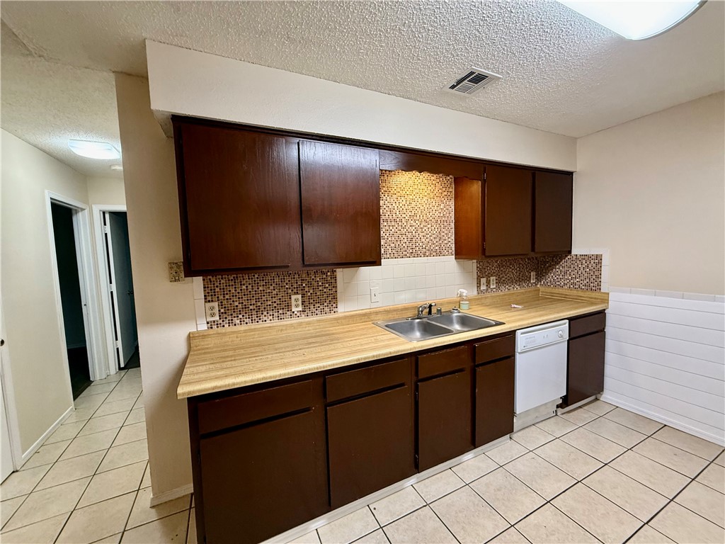 Westridge Sub Ph 2 Rogers - Residential Lease