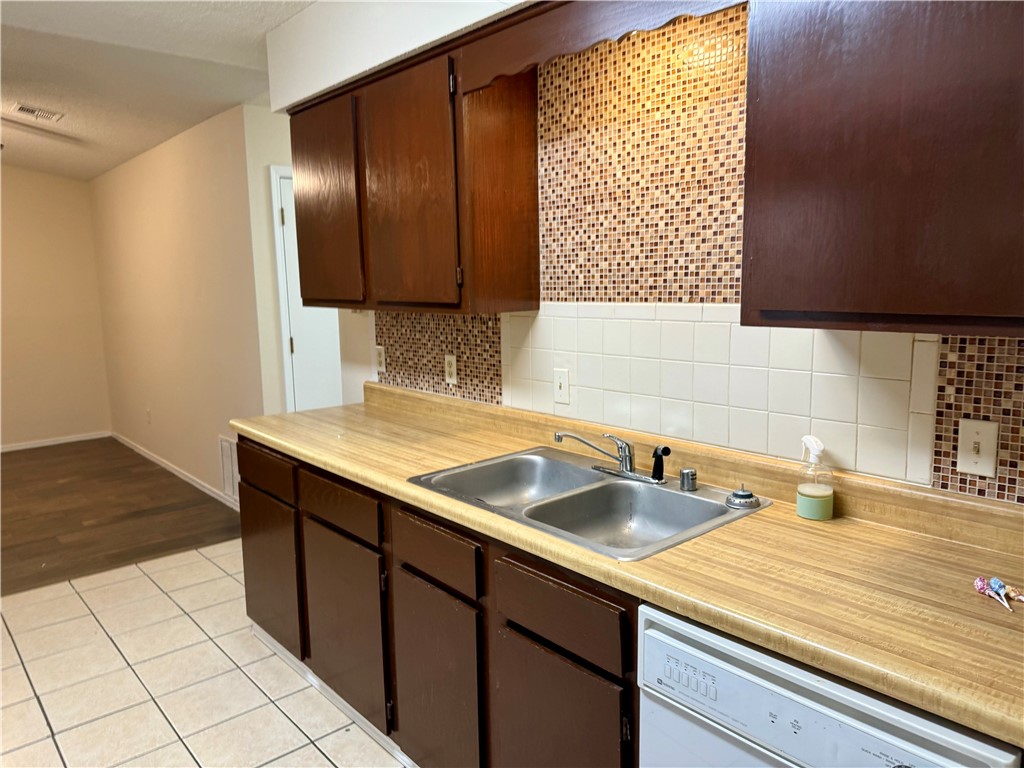 Westridge Sub Ph 2 Rogers - Residential Lease