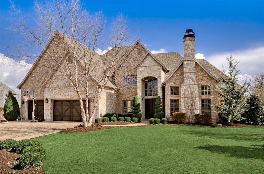 This distinguished Pinnacle home is perfectly situated on a quiet cul-de-sac, with a backyard that abuts a ravine that provides a completely private environment.  With 5279 SF, 4 bedrooms and 4.2 baths, this home has been totally renovated with new kitchen, floors, paint and carpet.  The open eat-in kitchen and family room are perfect for entertaining; and the covered screened-in back porch allows for even more climate controlled and a bug-free entertainment space. There is no better deal in Pinnacle!