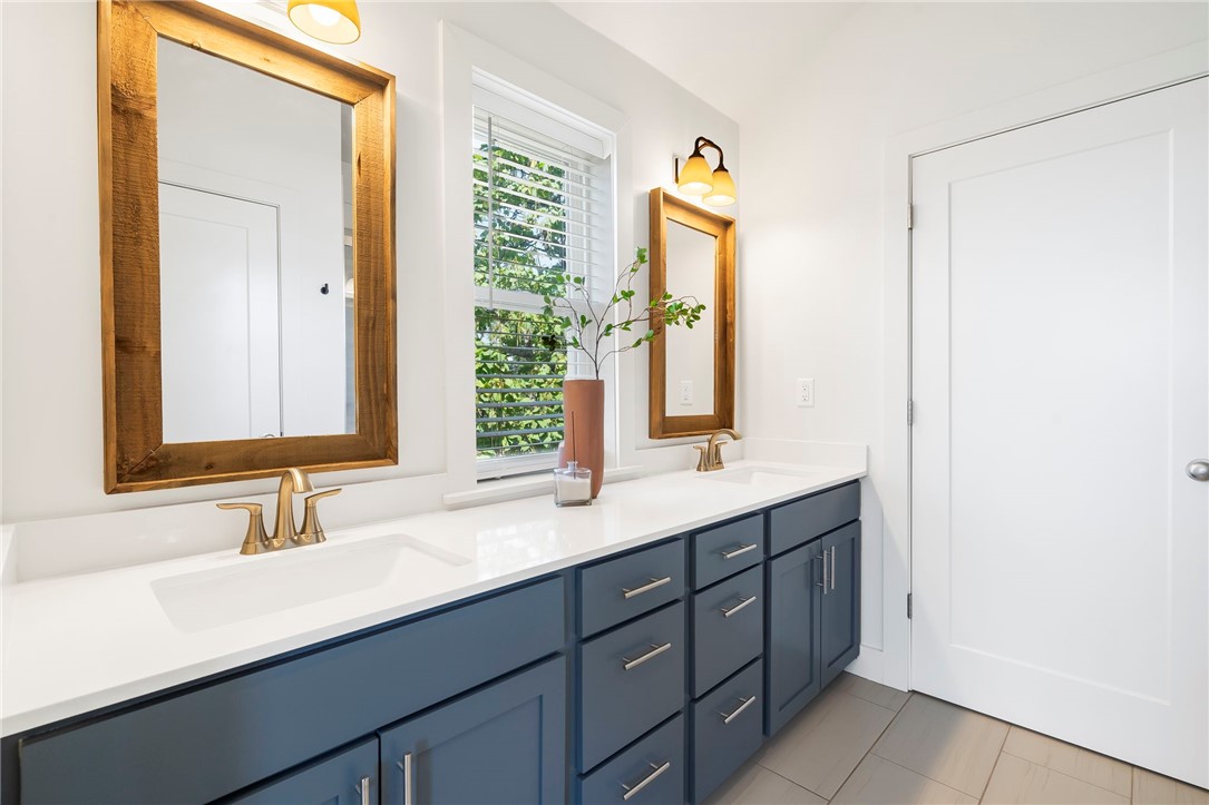 Manor Heights Sub Bentonville - Residential