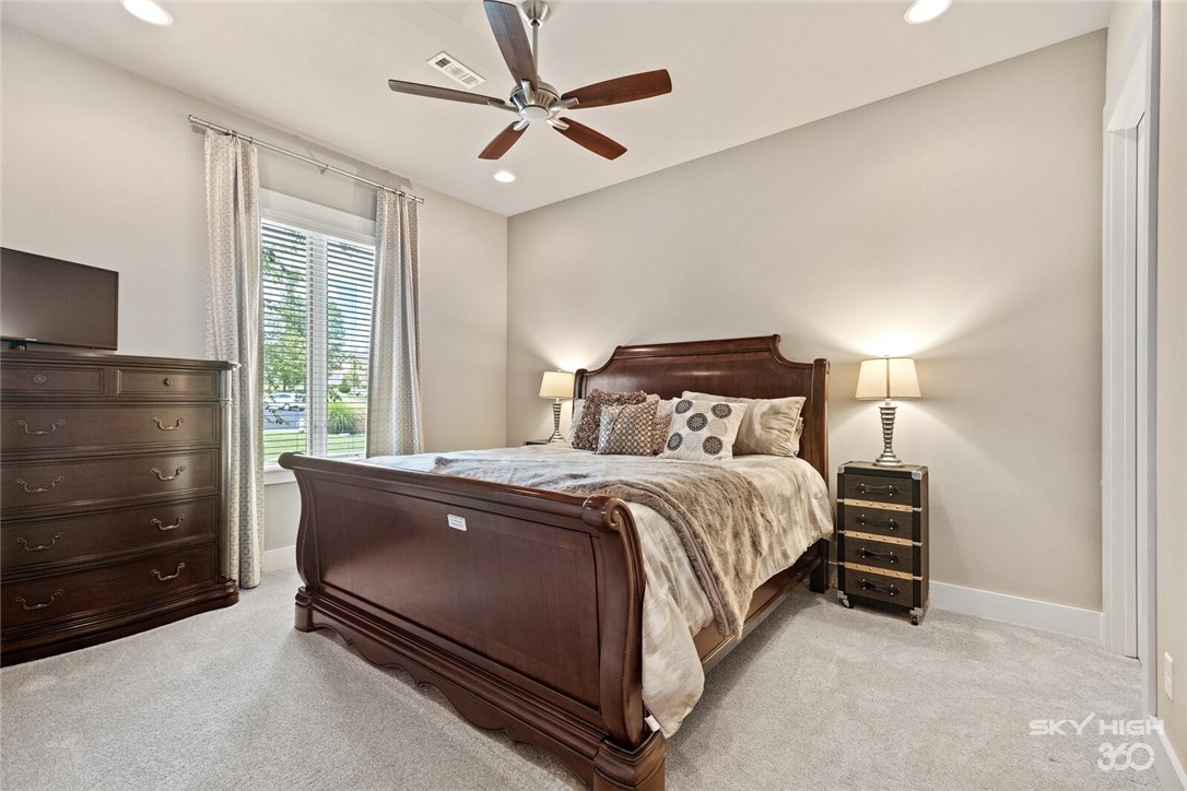 Oak Tree Estates - Residential