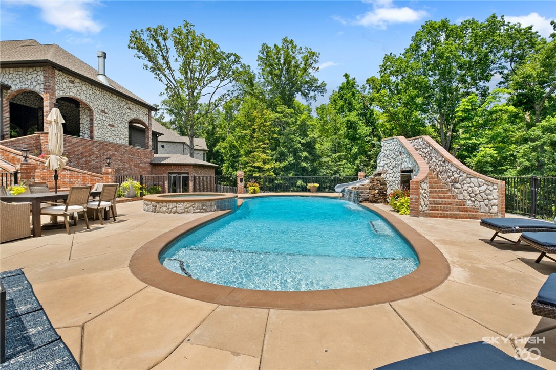 Oak Tree Estates - Residential