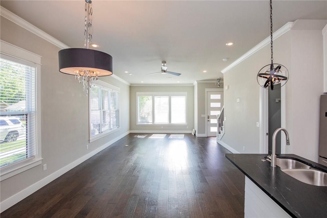 District, The Bentonville - Residential