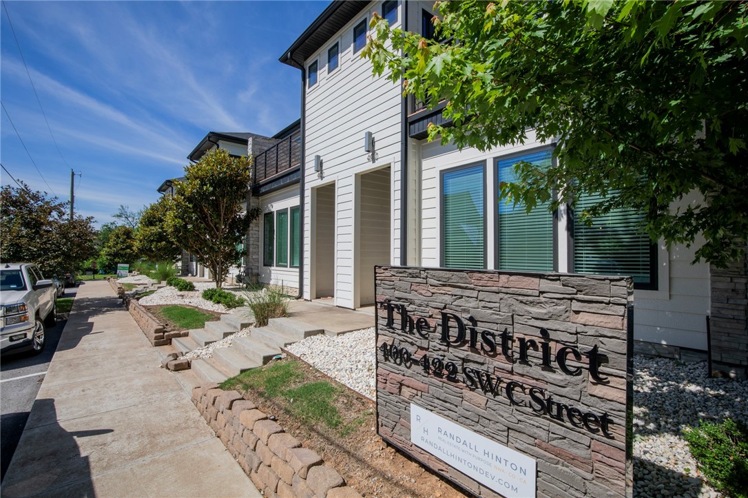 District, The Bentonville - Residential