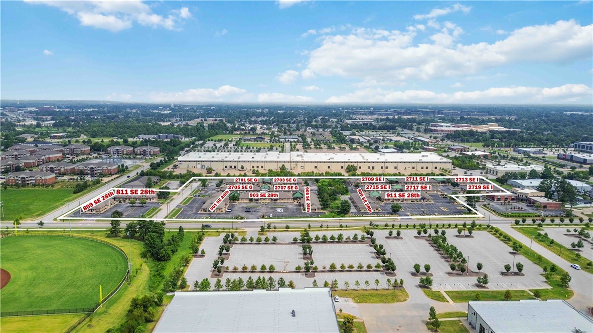 Oak Trace 2 - Commercial Lease
