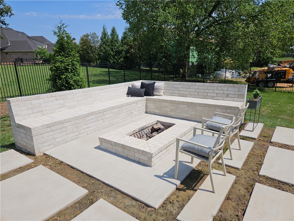 Estates At Southgate, The Rogers - Residential