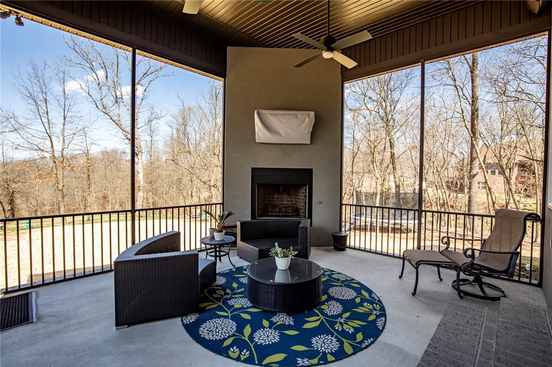 Spring Ridge - Residential