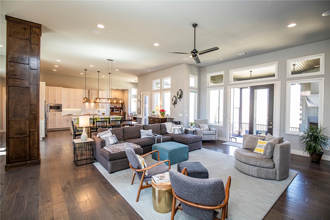 Spring Ridge - Residential