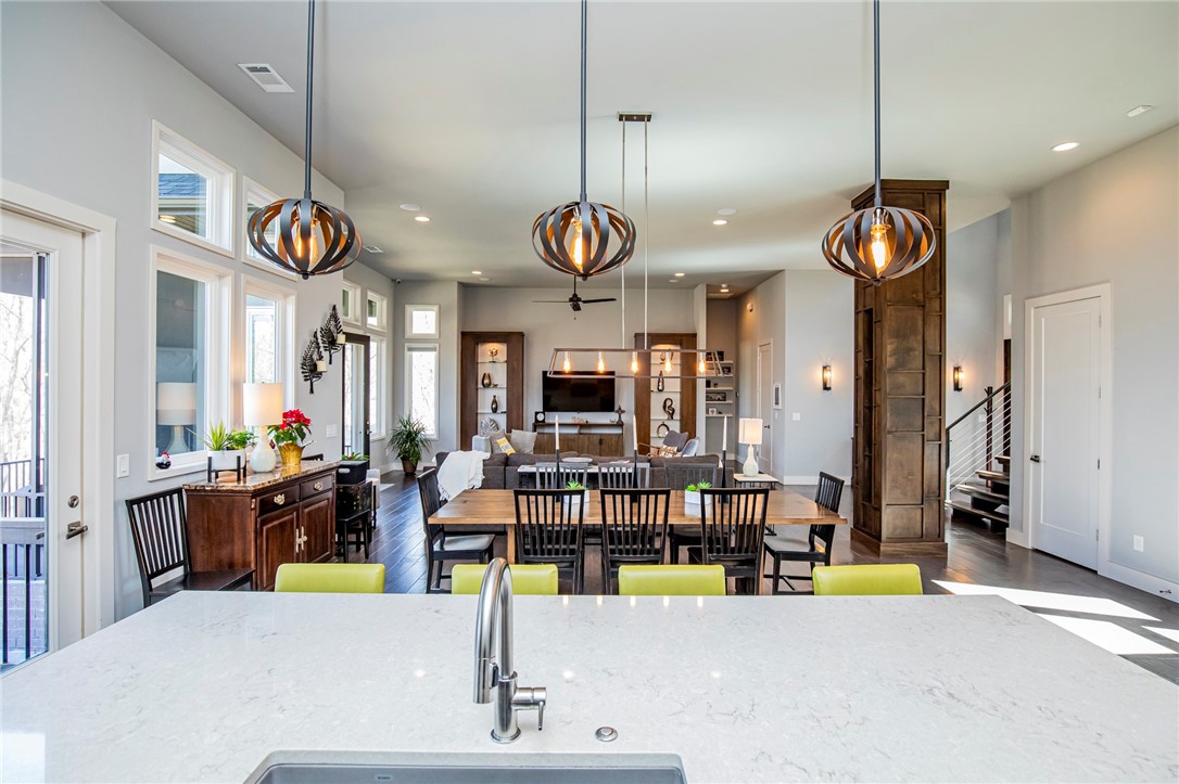 Spring Ridge - Residential
