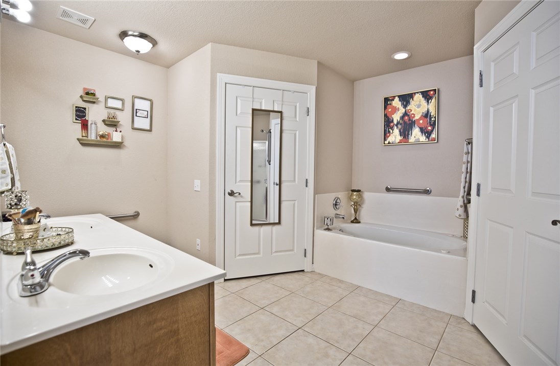 Summer Meadows Ph I Lowell - Residential