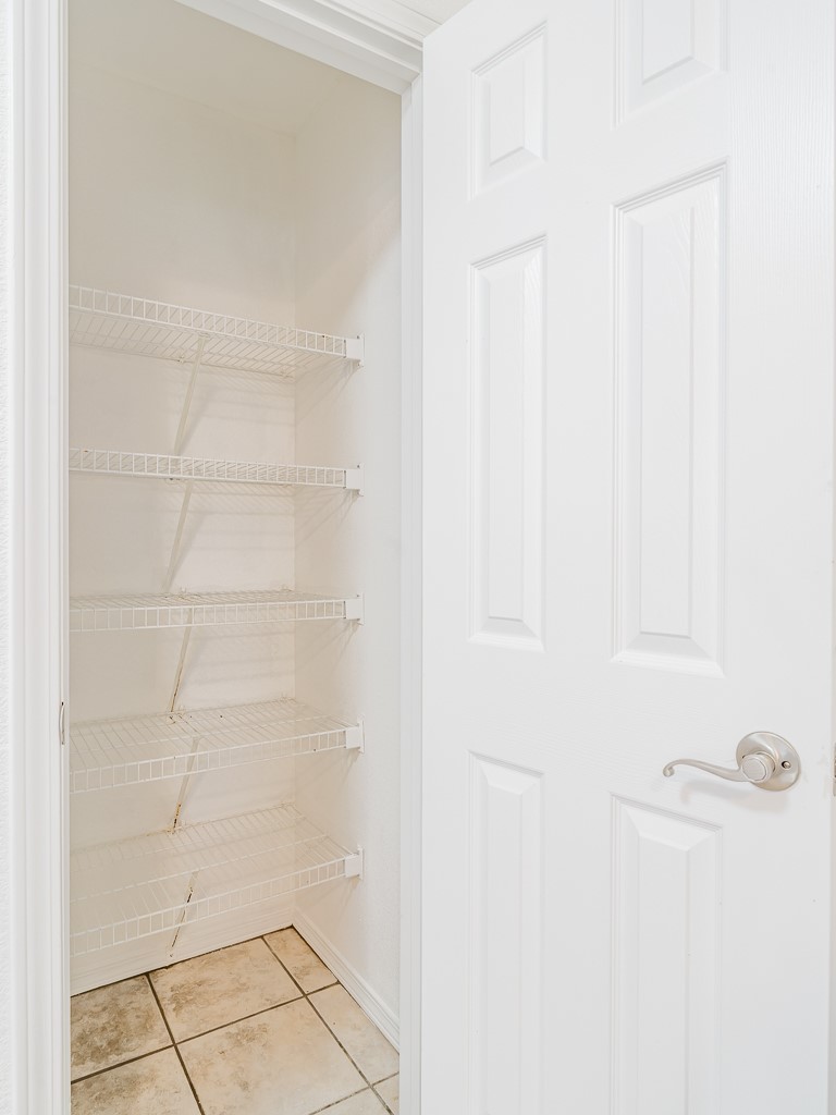 Walnut Valley Sub Bentonville - Residential Lease