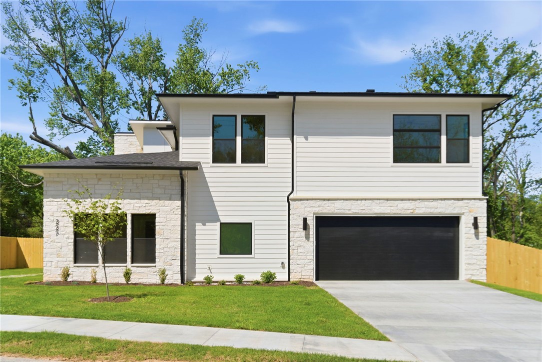 Lincoln & Rice Add. Bentonville - Residential