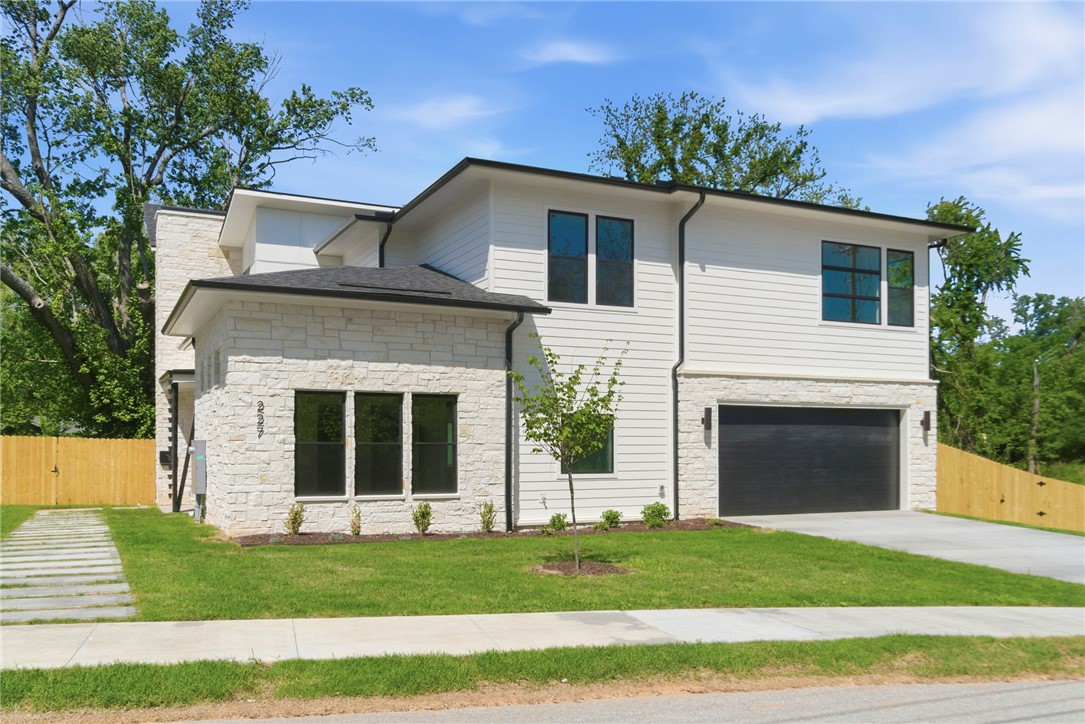 Lincoln & Rice Add. Bentonville - Residential