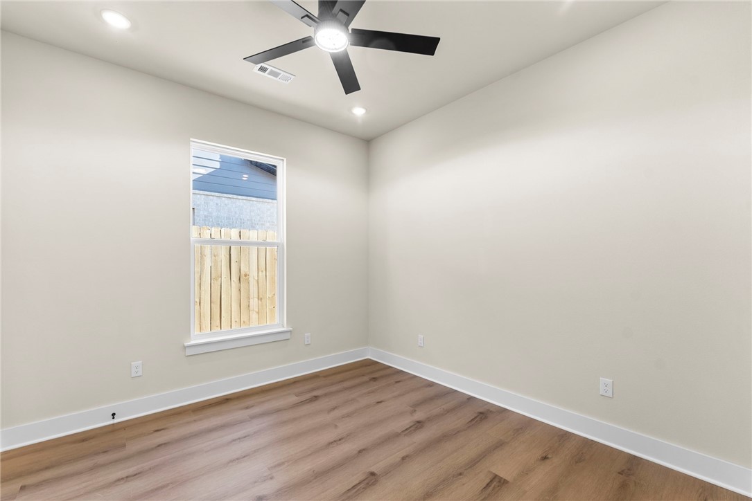 Paradise Park - Residential