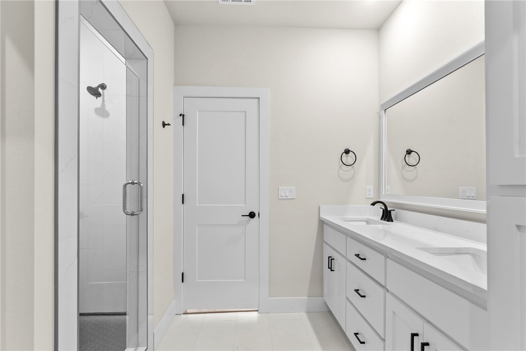 Paradise Park - Residential