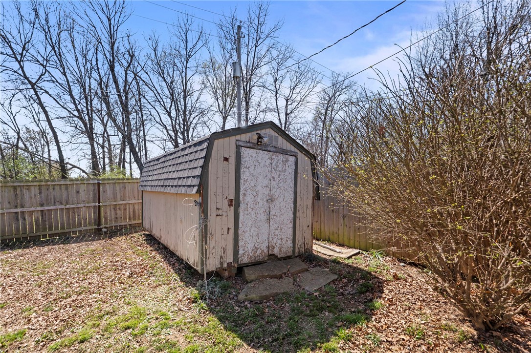 Hickory Hills Sub Siloam Spgs - Residential