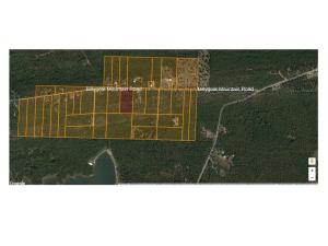 5+/- acres between Conway and Vilonia off Hwy 107.