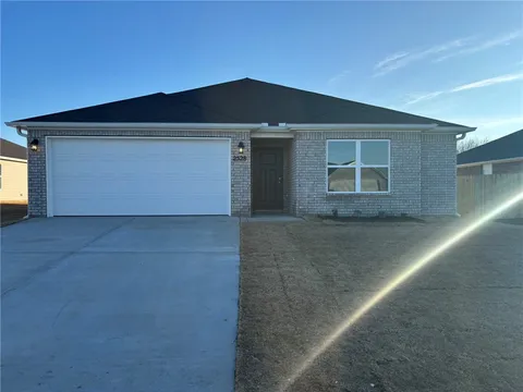 MLS: 1295069