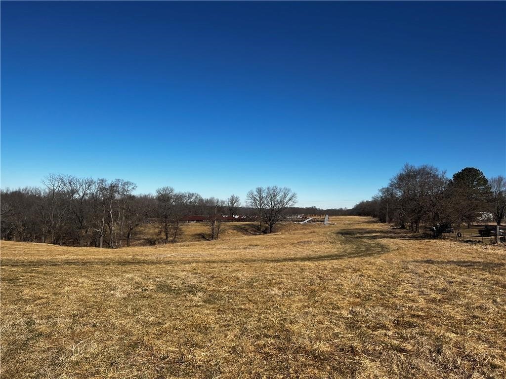 Development potential. This property would also make a great estate property to build your dream home with views and privacy. There are 2 ways to access the property. A very country feel really close to town.